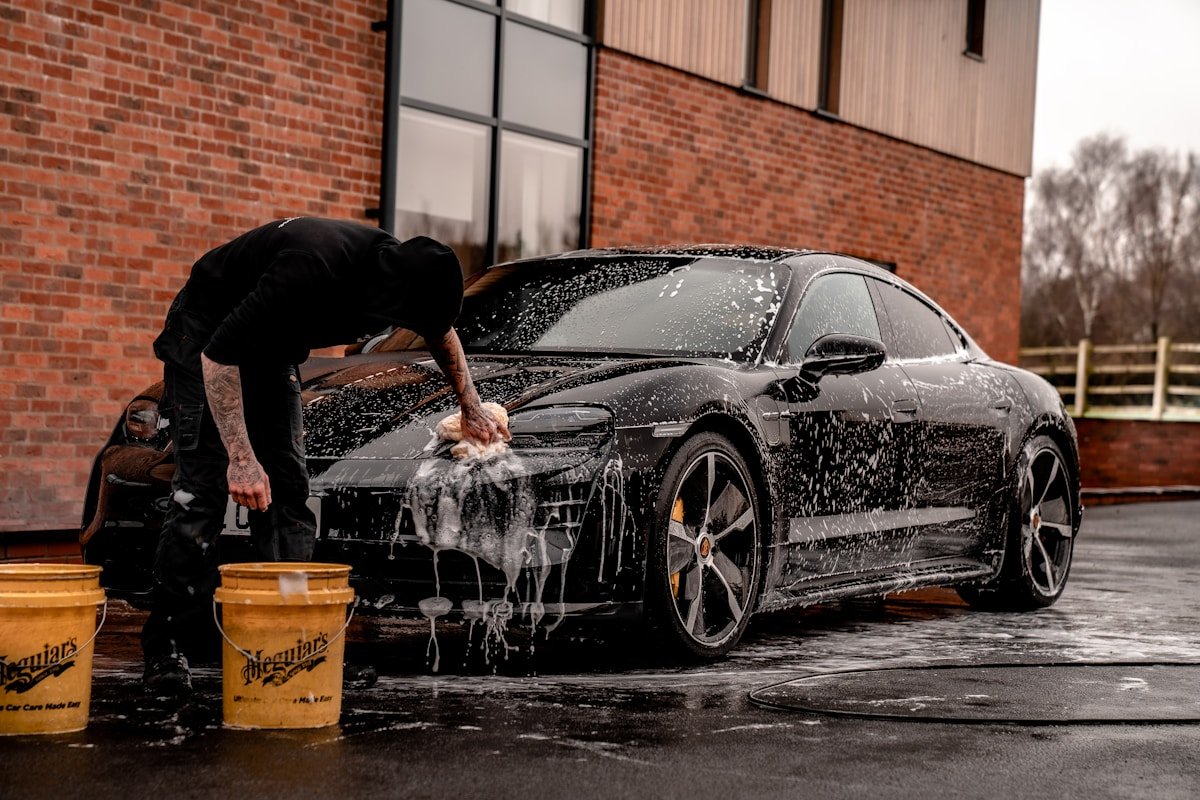 Professional Snow Foam Car Washing